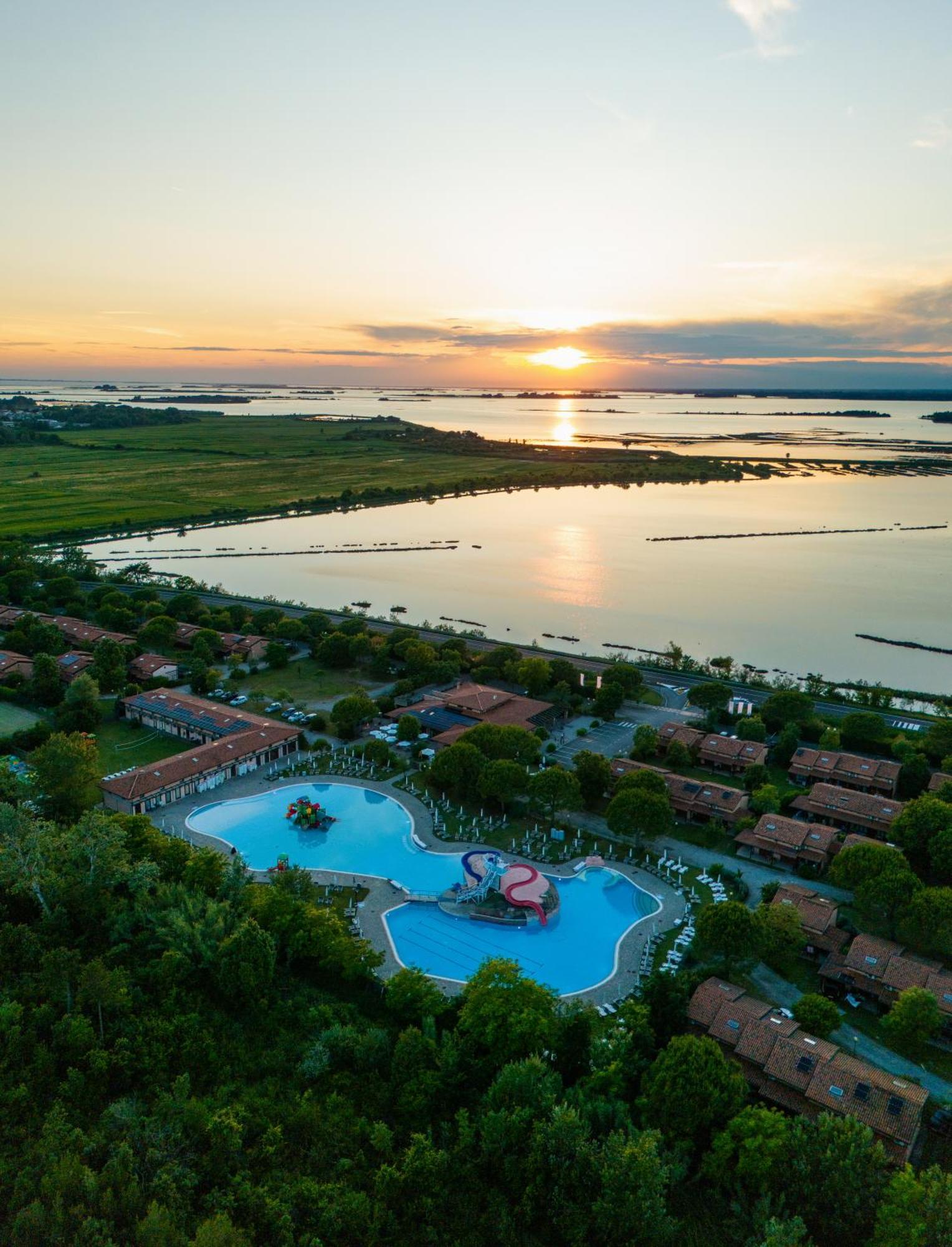 Villaggio Ca' Laguna Градо Экстерьер фото